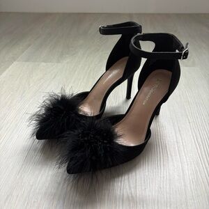 bcbg generation black feather heels